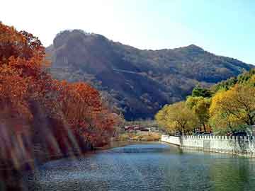 新澳门二四六天天开奖，膨润土产地